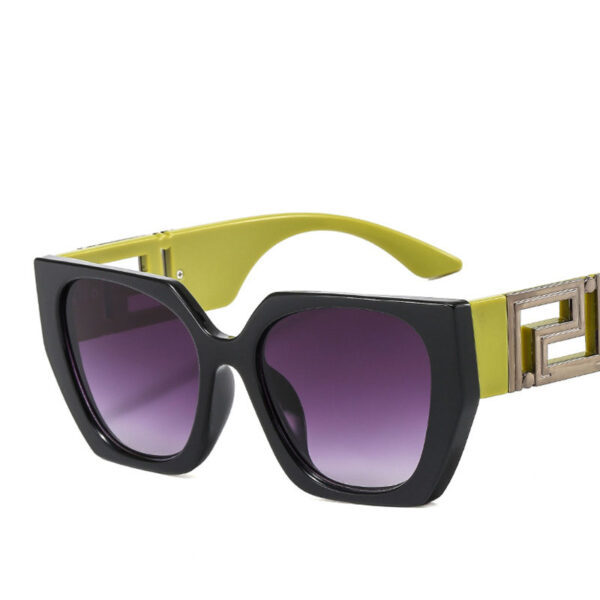 Fashion New Large Frame Contrasting Color Sunglasses Retro Square Modern Glasses Men's Trend Personality Hollow Wide-Leg Sunglasses