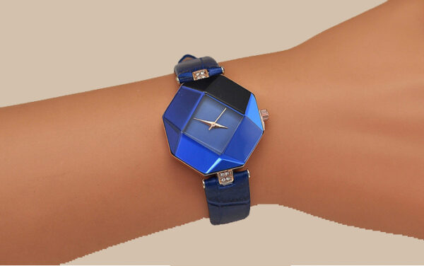 Women Watches Gem Cut Geometry Crystal Leather Quartz Wristwatch Fashion Dress Watch Ladies Gifts Clock Relogio Feminino 5 color - immagine 3