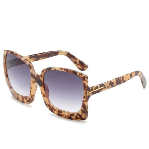 New Fashion Oversized Women Sunglasses Brand Designer Plastic Female Big Frame Gradient Sun Glasses UV400 - immagine 7