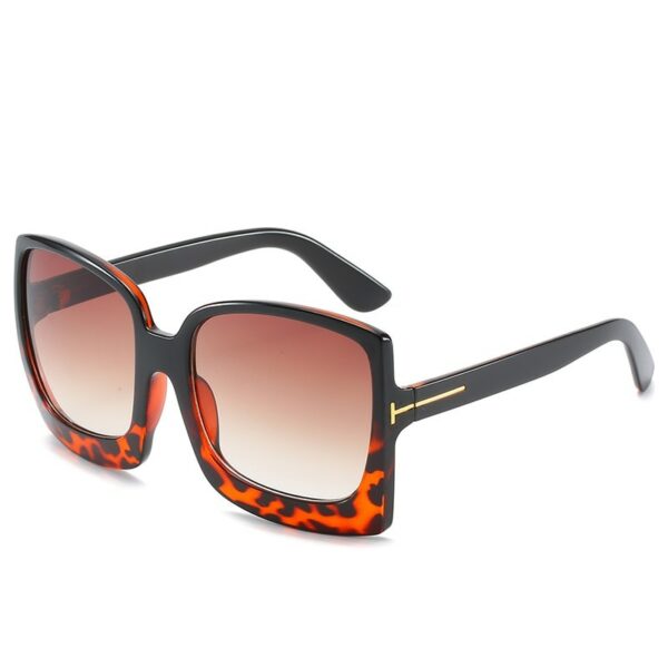 New Fashion Oversized Women Sunglasses Brand Designer Plastic Female Big Frame Gradient Sun Glasses UV400 - immagine 5