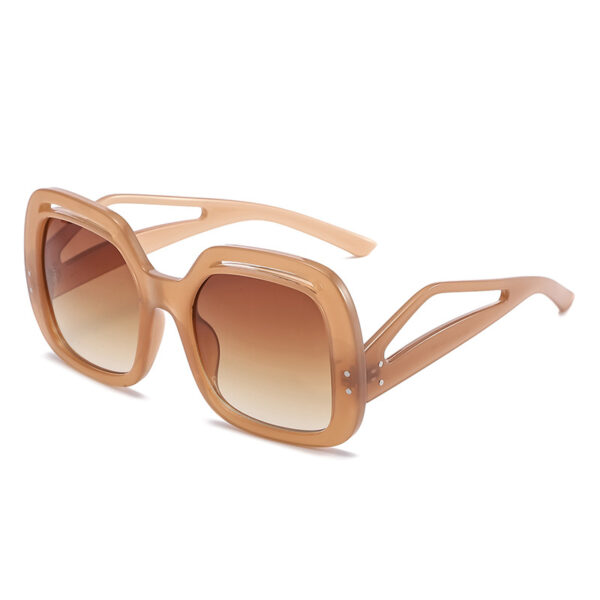 Vintage Oversized Square Rivet Sunglasses For Women New Fashion Brand Hollow Bend Leg Sun Glasses Female Elegant Beige Eyewear - immagine 9