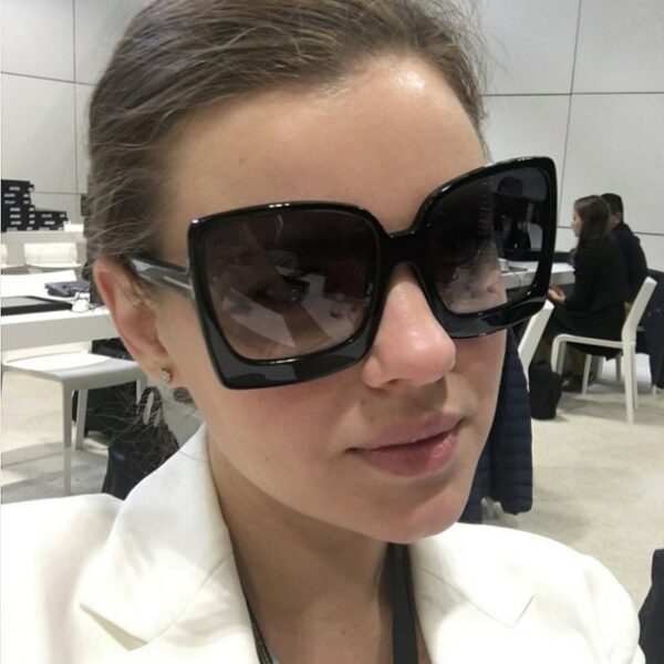 New Fashion Oversized Women Sunglasses Brand Designer Plastic Female Big Frame Gradient Sun Glasses UV400 - immagine 2