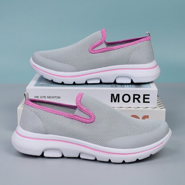 Casual shoes men's and women's cloth shoes breathable and non slip flying woven shoes outdoor casual shoes - immagine 4