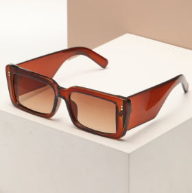 New style sunglasses Women fashion square Sunglasses Personalized street shooting net red glasses UV resistant sunglasses