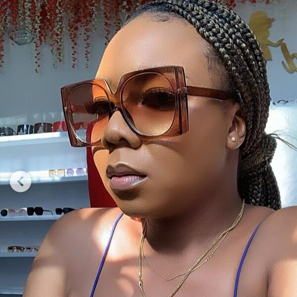 Wholesale Vintage Oversized Square Sunglasses For Women Gradient Elegant Black Brown Sun Glasses Female Uv400 Shades Men Eyewear - immagine 3