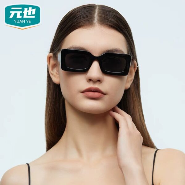 Box sunglasses fashionable and trendy retro glasses - immagine 19