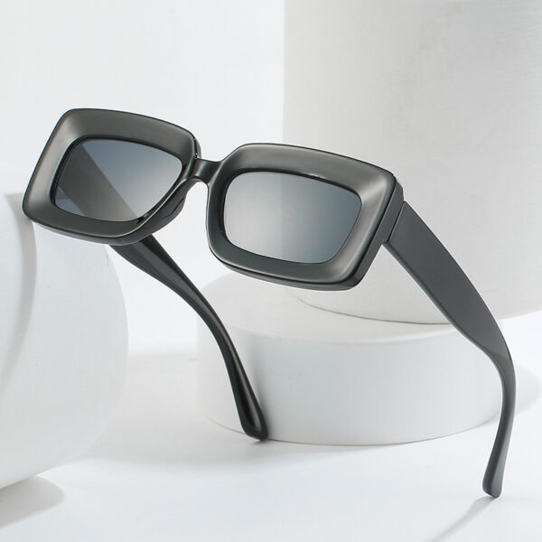 New Square Sunglasses Beach Small Frame Glasses Fashion Beach Jelly-Colored Sunglasses Women - immagine 2