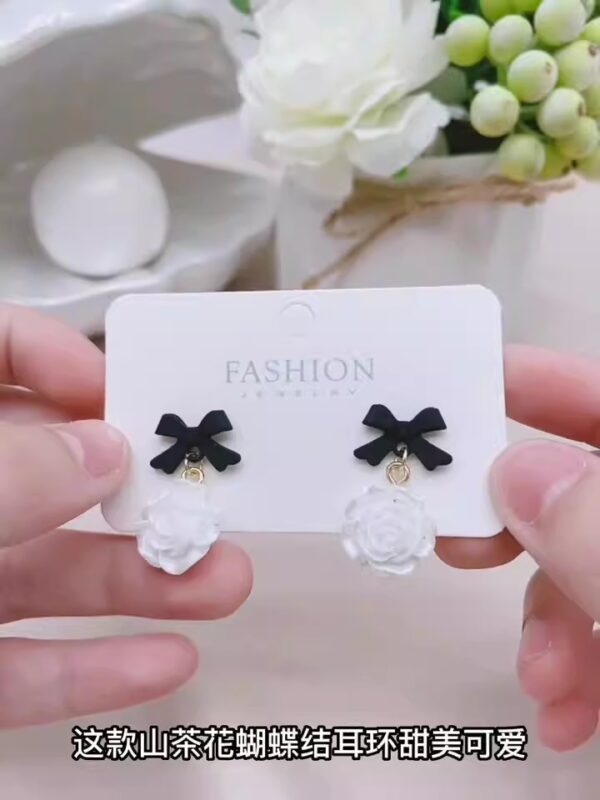 Silver Needle Korean Flower Bow Earrings for Women - immagine 6