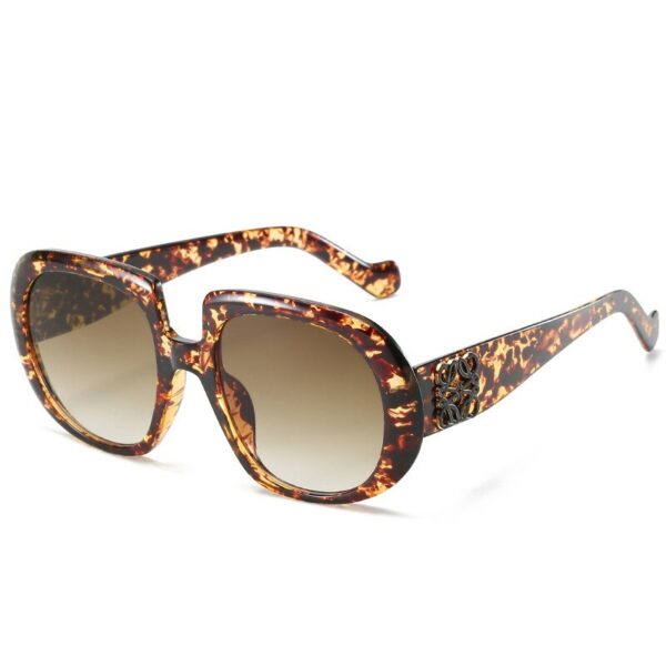 Fashion Luxury Brand Design Square Sunglasses Women Vintage Metal Flower Sequin Frame Gradient Sun Glasses For Female UV400 - immagine 9