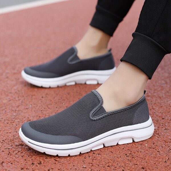 Casual shoes men's and women's cloth shoes breathable and non slip flying woven shoes outdoor casual shoes - immagine 10