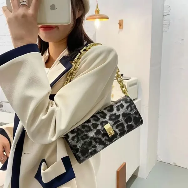 Vintage Leopard Zebra Pattern Underarm Handbags Women Cloth Thick Chain Shoulder Bags Evening Party Purse Clutches Purse Tote - immagine 6