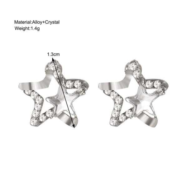 Super sparkling diamond inlaid hollowed out star zircon earrings for new women, fresh and delicate, light and luxurious, with a minimalist design for the niche - immagine 3
