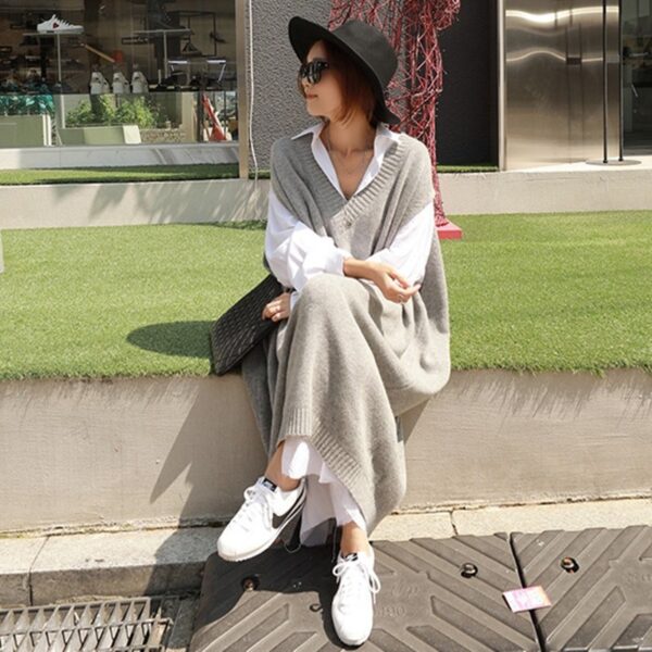 Long vest jacket over knee dress - immagine 3